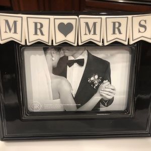 Newlyweds Ceramic Picture Photo Frame Wedding Grasslands Black White NEW